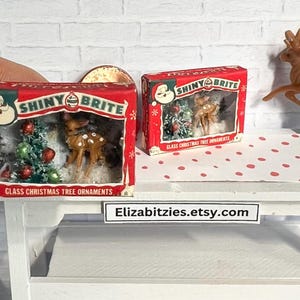 Dollhouse Miniature Christmas Deer Shadow Box Diorama