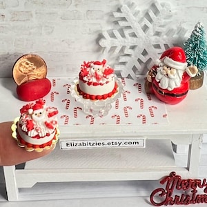 Miniature Christmas Santa  Snowflake Cake 1:12 scale
