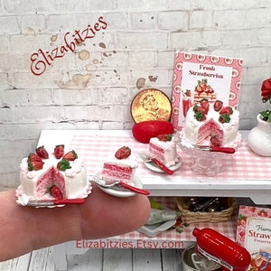 Miniature Maison De Poupée - Gâteau Chocolat-fraise, échelle 1/12, Fait Main !