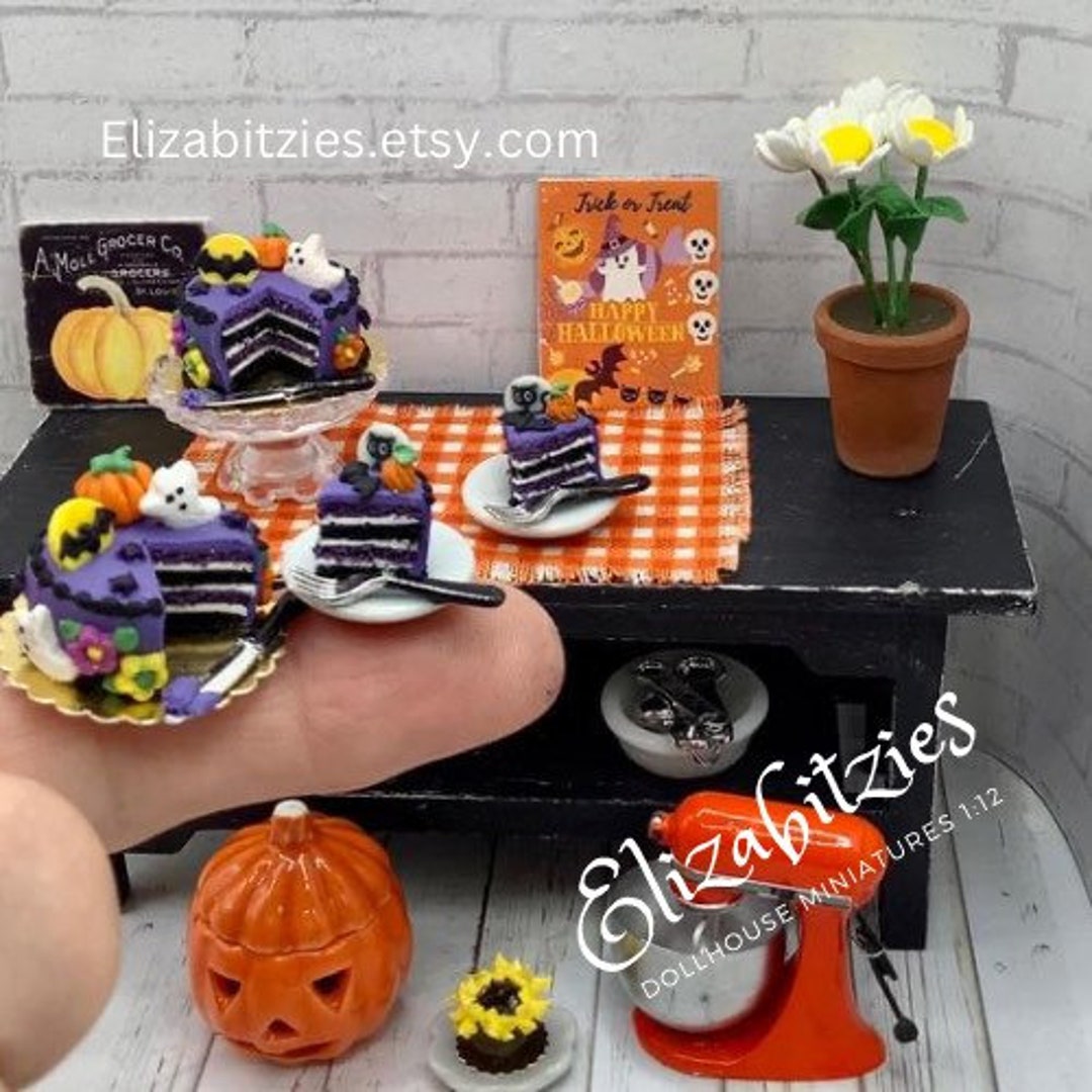 Dollhouse Miniature Halloween Layer Cake With Slice 1:12 Scale - Etsy