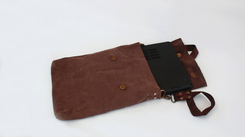 Laptop Sheath Leather Hip Bag For Lenovo Yoga Laptop Adventure Bag Handstiched and Designed Laptop holster