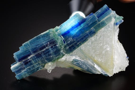水晶天然石 水晶 水色 原石 水入り水晶 原石 46 0g 天然石 原石 通販