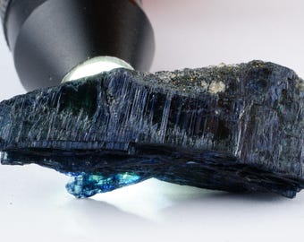 VIVIANITE on matrix 10g - 4,2 x 1,8 x 0,9 cm Rosia Poieni Mine - Romania
