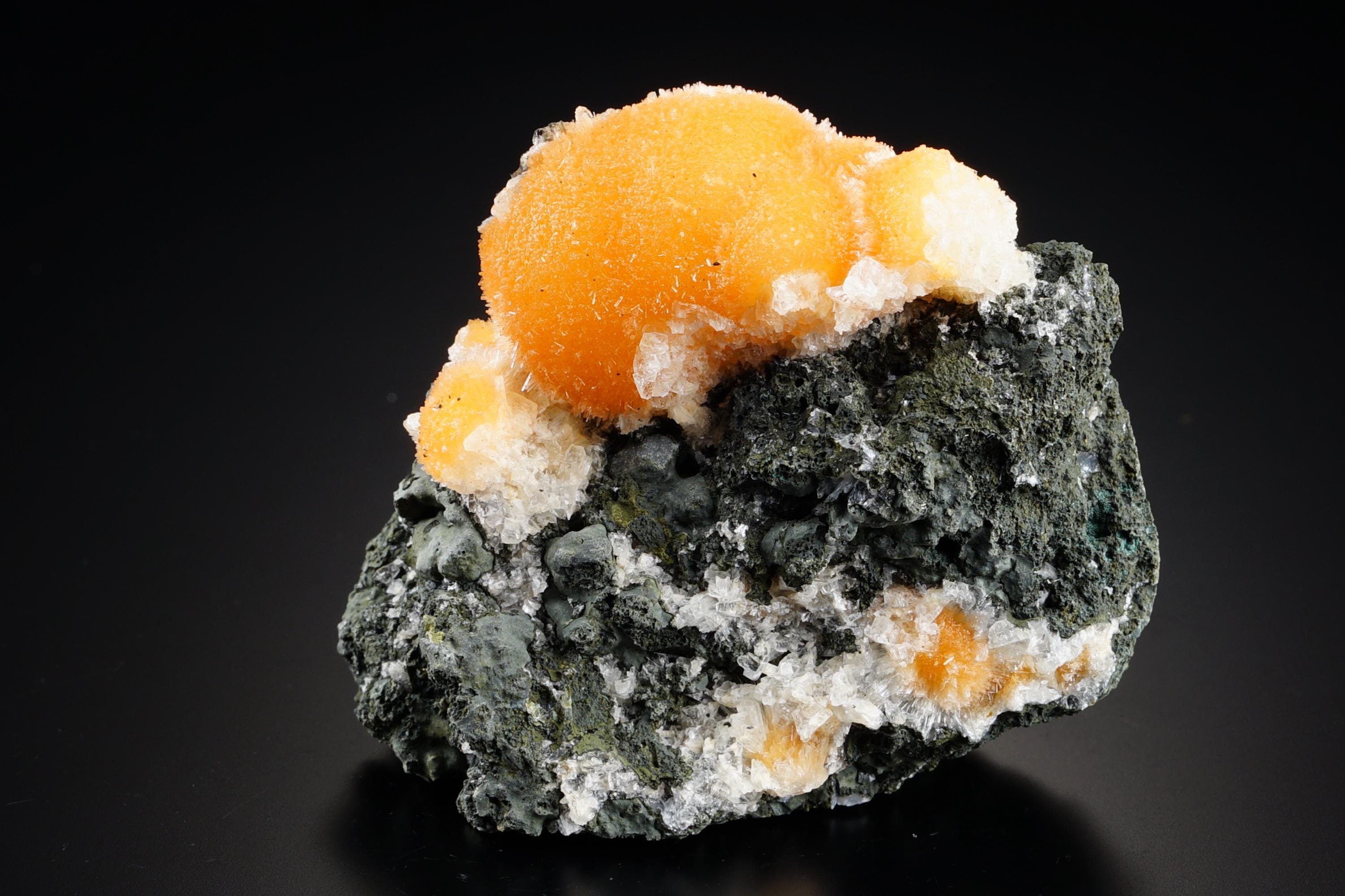 Mesolite crystals - Etsy 日本