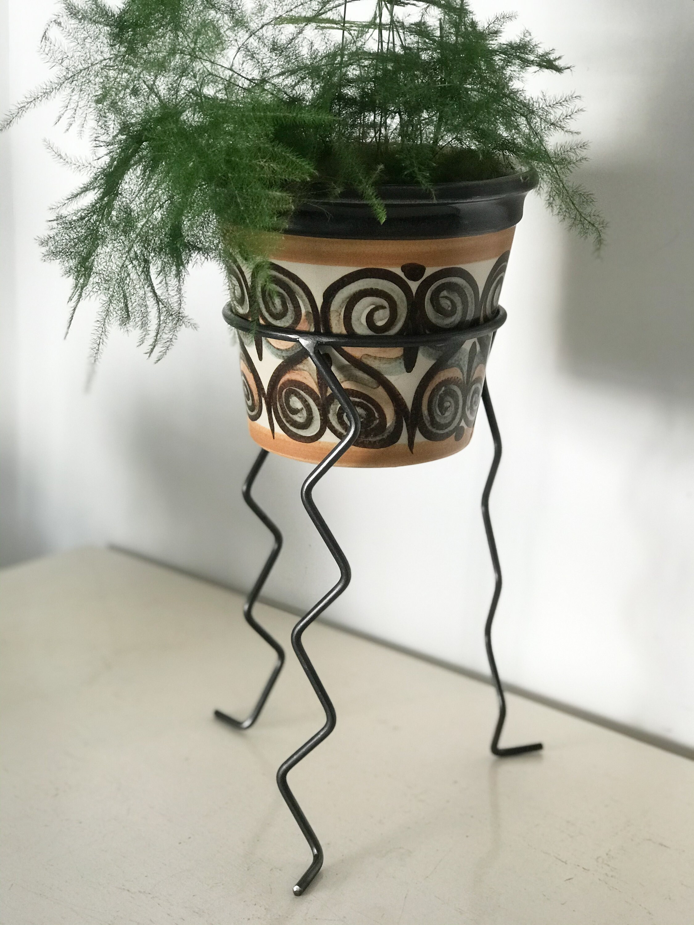 zigzag plant stand zigzag plant stand