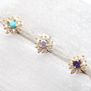 Mini Iridescent Sunflower Cartilage Earring • 18g Tragus Threadless Pushin • 20g Dainty Flower Labret • Conch Floral Moonstone Piercing