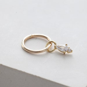 Dangle Belly Hoop • Tiny Clicker Belly Piercing • Teardrop Navel Ring • Dainty Drop Belly Ring • 14k Goldfill 18g 16g Spear Belly Jewelry