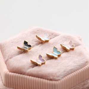 Acrylic Butterfly Cartilage Earring • 3D Colorful Conch Stud • Dainty Tragus Piercing • Gold Butterfly Threadless Pushpin • Screwback Labret