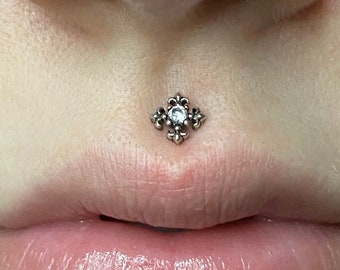 16g Cross Medusa Piercing • Medieval Cross Lippy Loop Labret Lip ring • Comfortable Surgical Steel Lip Ring • Cross Whimsigoth Lip Piercing