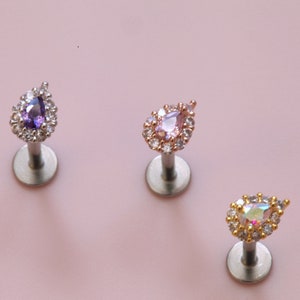 Iridescent Teardrop Cartilage Earring • Holographic Conch Threadless Piercing • Tiny Tragus Stud • Teardrop Helix Labret • Medusa Lip Ring