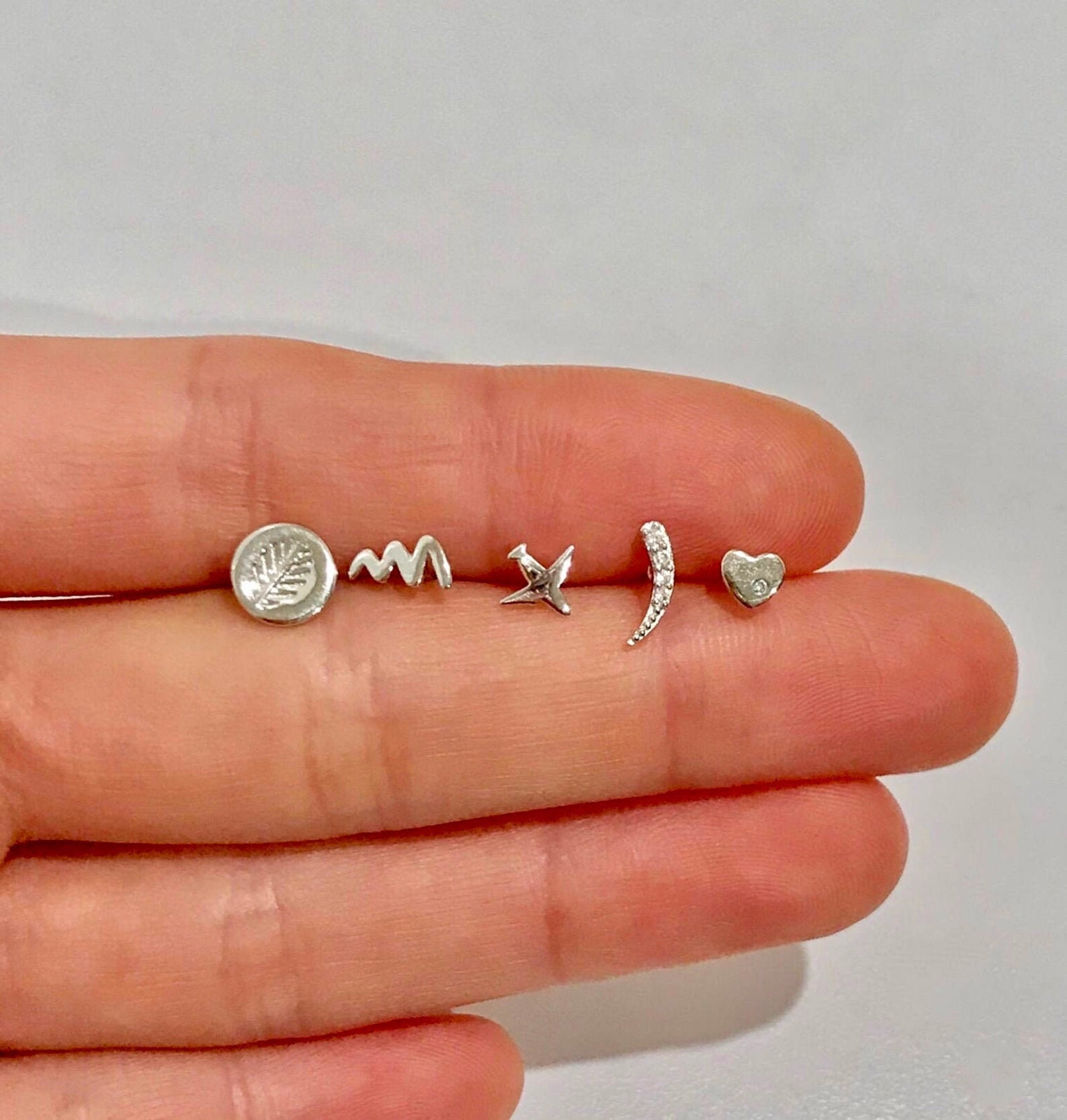 ピアス LESS IS MORE silver earrings 1003 il_fullxfull.2849612879_dgc9.jpg
