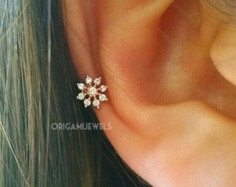 Snowflake Cartilage Earrings • Simple Conch Barbell • Mini Snowflake Stud • Small Tragus Earring • Tiny Snowflake Threadless Pushback Labret