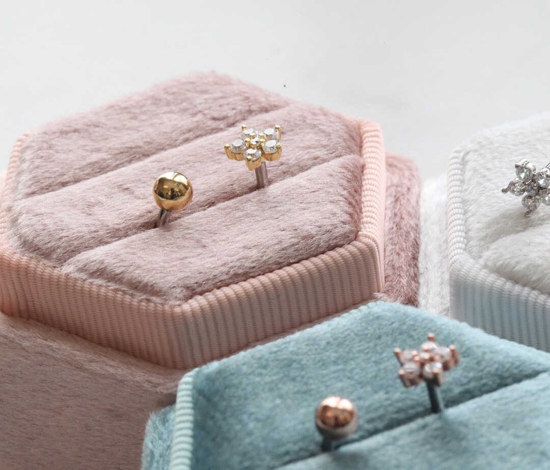 16g Flower Medusa Piercing • Floral Lippy Loop Lip • Surgical Steel Lip ...