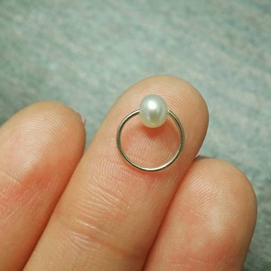 Pearl Hoop Piercing • 14k Goldfill Wire • Tiny Cartilage Hoops • Freshwater Pearl Gold Cartilage Hoop • Helix Wire Ring • Nose Wire Earring