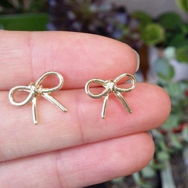 Bow Earrings • 18k Gold• Rose gold• Silver Plated Ribbon Earrings • Tiny Bow • Simple Knot Earrings • Bridesmaids Gifts • Wedding Favors
