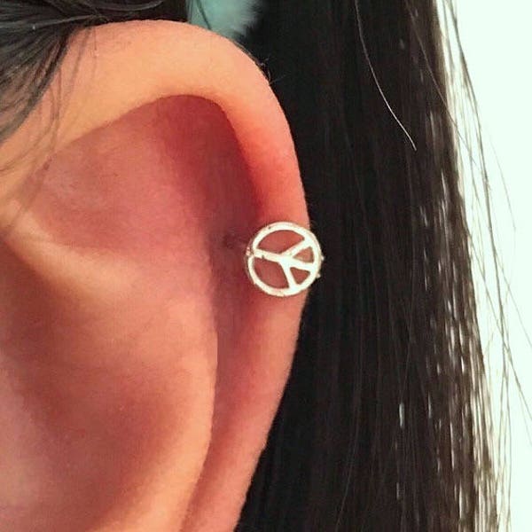 Peace Sign Cartilage Hoop • 5mm Tiny Helix Hoop • Tragus Piercing • Tragus Earring • Hoop Earring • Simple Hoop • Circle Small Tragus Hoop