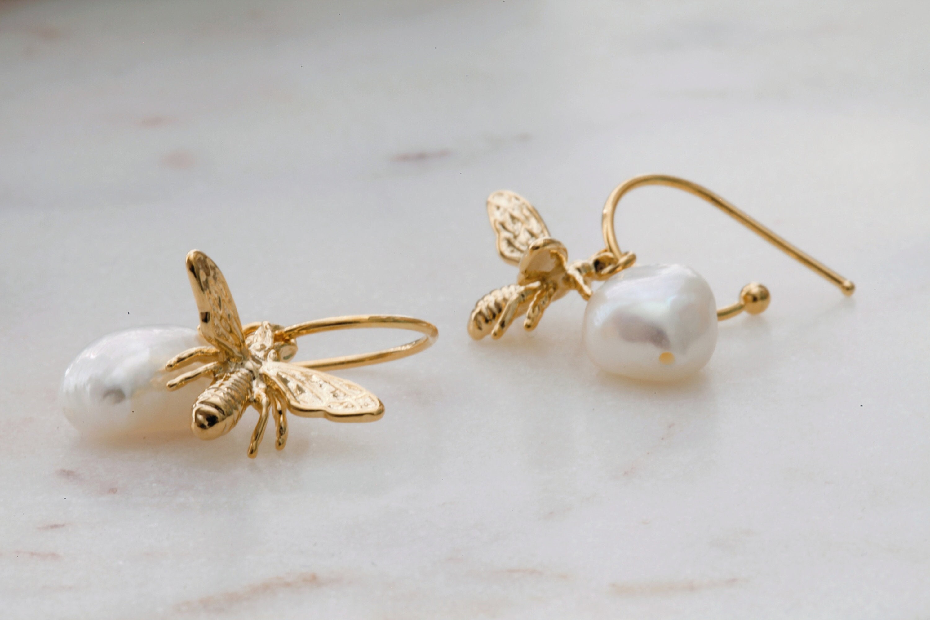 BEE HOOP EARRINGS 925 STERLING SILVER YELLOW GOLD VERMEIL BEE HOOP EARRINGS 925 STERLING SILVER YELLOW GOLD VERMEIL