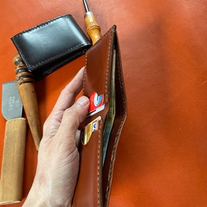 Minimalistische handgemaakte slanke leren kaarthouder portemonnee, leren herenportemonnee