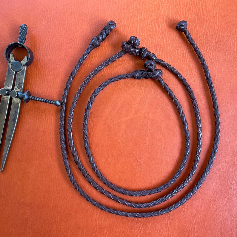 leather choker necklace