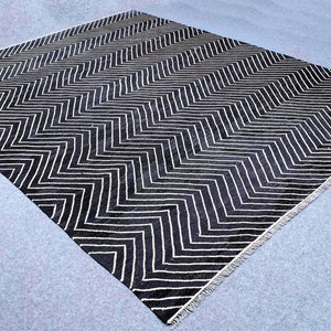 Black and white rug, black and ivory kilim rug, zigzag rug, 9x12 rug, 8x10 rug, large area rug, small rug, 4x6 rug, wool rug, custom rug