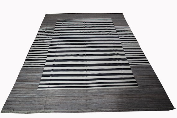 Striped kilim rug, kilim area rug, living room rug, 8x11 area rug, Made to order rug.