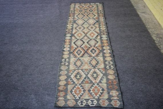 Kitchen runner rug, hallway rug runner, entryway rug, long area rug, corridor carpet. Size: 76 cm x 291 cm / 2.5' x 9.5'