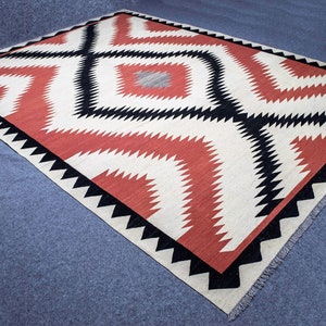Kilim rug, custom rug in any size, dhurrie rug, flat weave rug, large area rug, living room rug, office rug, wool rug, contemporary rug.