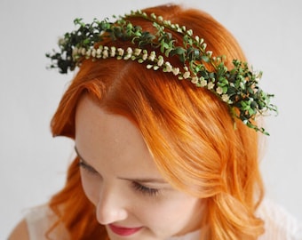 20s Myrtle Headpiece with two corsages made of green paper