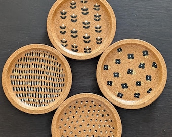 Handgemaltes Korkuntersetzer-Set Nordic Folk Floral Minimalist Housewarming Geschenk