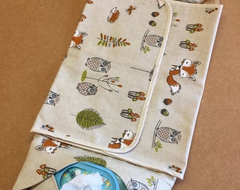 Woodland Animal Changing Mat with Pockets, Nappy wallet, travel changing bag