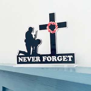 Soldier and cross, Lest We Forget Poppy flower Remembrance Sunday, Armistice Day, War Heroes Armed Forces, 11 November, Acrylic Decoration