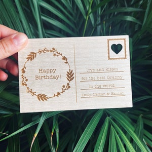 Carte postale de fête des mères , Cadeau personnalisé, Cadeau d’anniversaire personnalisé, Cadeau de Noël, Carte postale en bois gravé