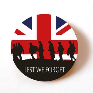 Pegatinas con la bandera británica Lest We Forget: etiquetas redondas de 40 mm para el Día del Recuerdo y homenaje a las Fuerzas Armadas; paquetes de 24, 72 o 240