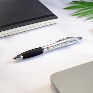 Op maat bedrukte zilveren promotiepennen, gepersonaliseerde balpennen van rubber, kantoor, school, evenement met je tekst/logo