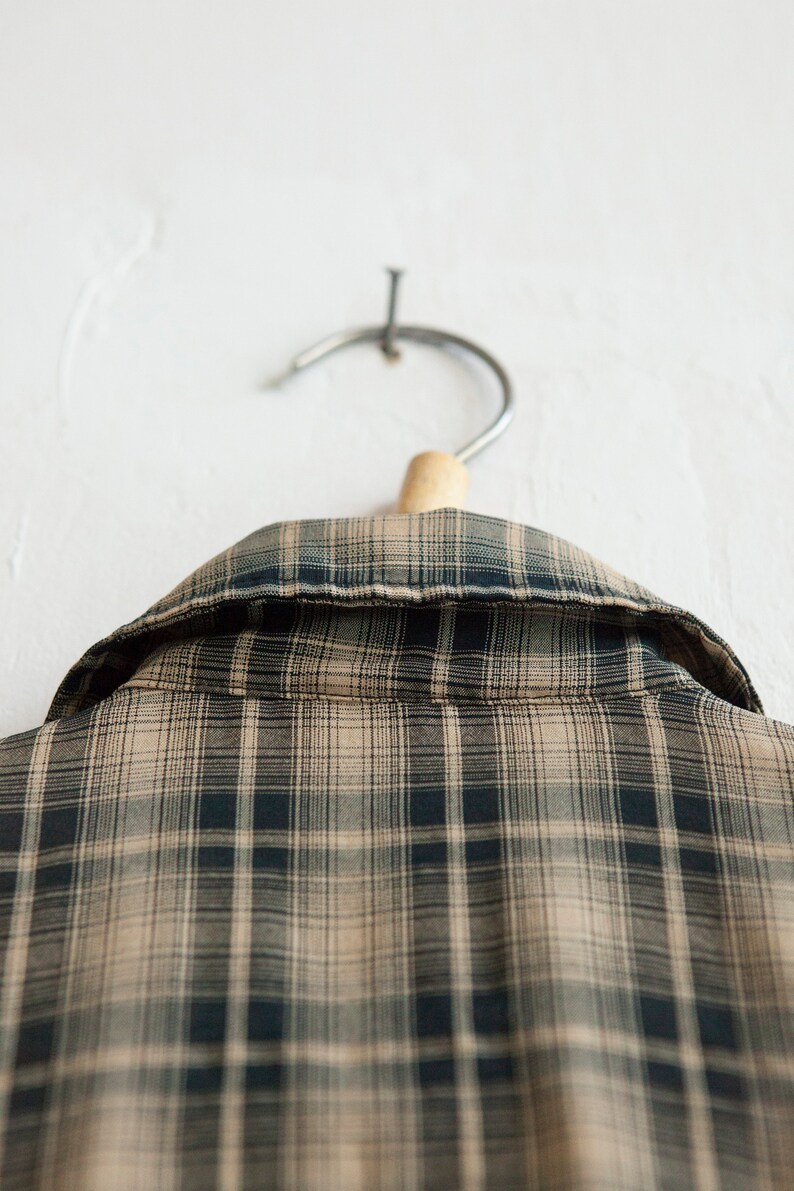 90s Plaid Shirt Womens Large Zip Up Shirt Oversize Tartan Blouse Brown Black Short Sleeve Top Checked Print Zippered Over Shirt Size L
