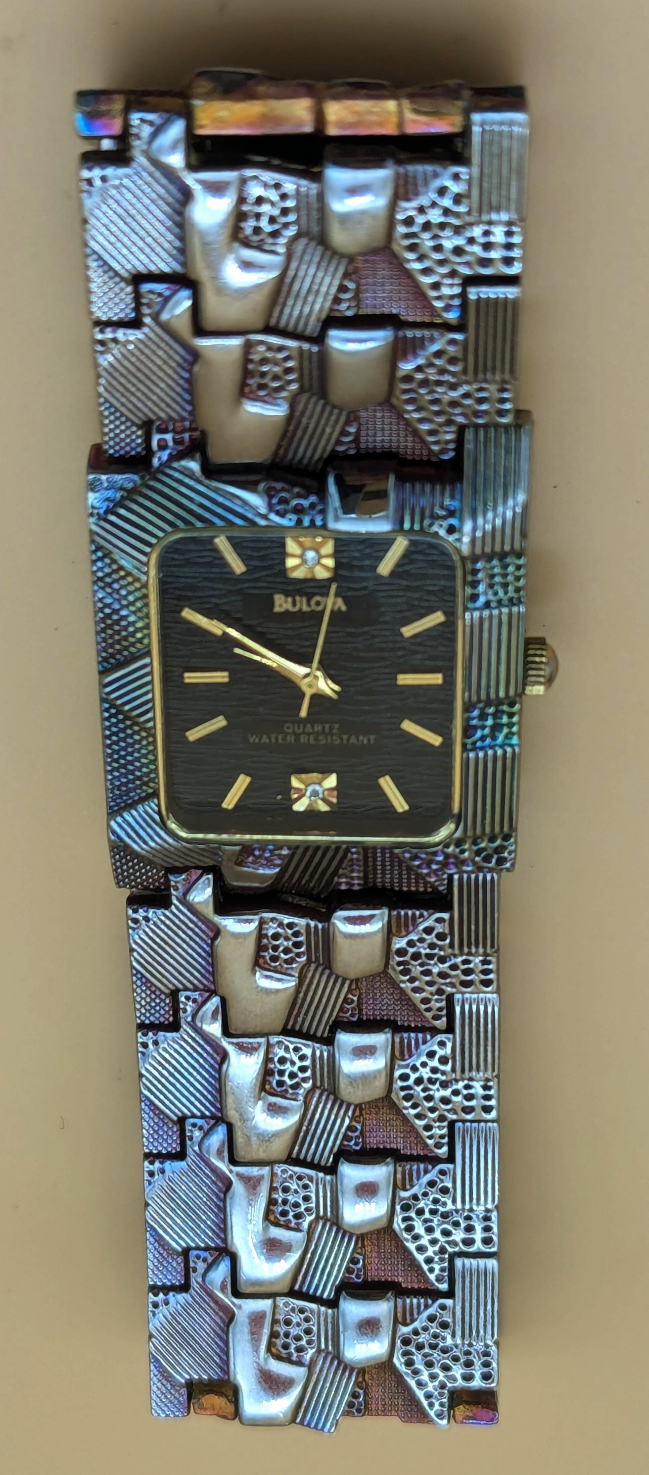 全国どこでも送料無料！ Bulova 18K Gold Plated Men's Quartz Swiss Watch Diamond 時計