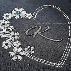 Modèle de broderie machine, couronne de fleurs, motif de broderie machine à cadre monogramme floral, téléchargement instantané.