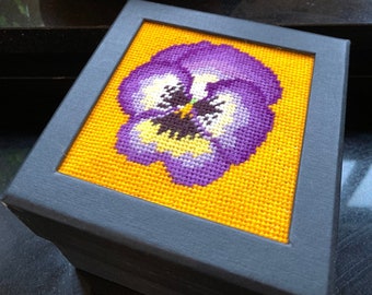 Pansy Appletons Wool Floral Tapestry Needlepoint Kit - Stitch your own memory keepsake box