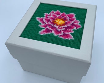 Waterlily Appletons Wool Floral Tapestry Needlepoint Kit - Stitch your own memory keepsake box