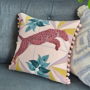 Appletons Leopard Tapestry ニードルポイントキット デザイン：Thread & Mercury A Wild Things Design
