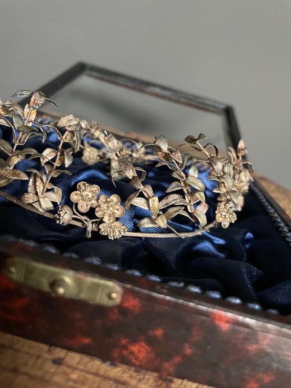 silver vintage tiara in antique jewelry box, tiar… - image 4