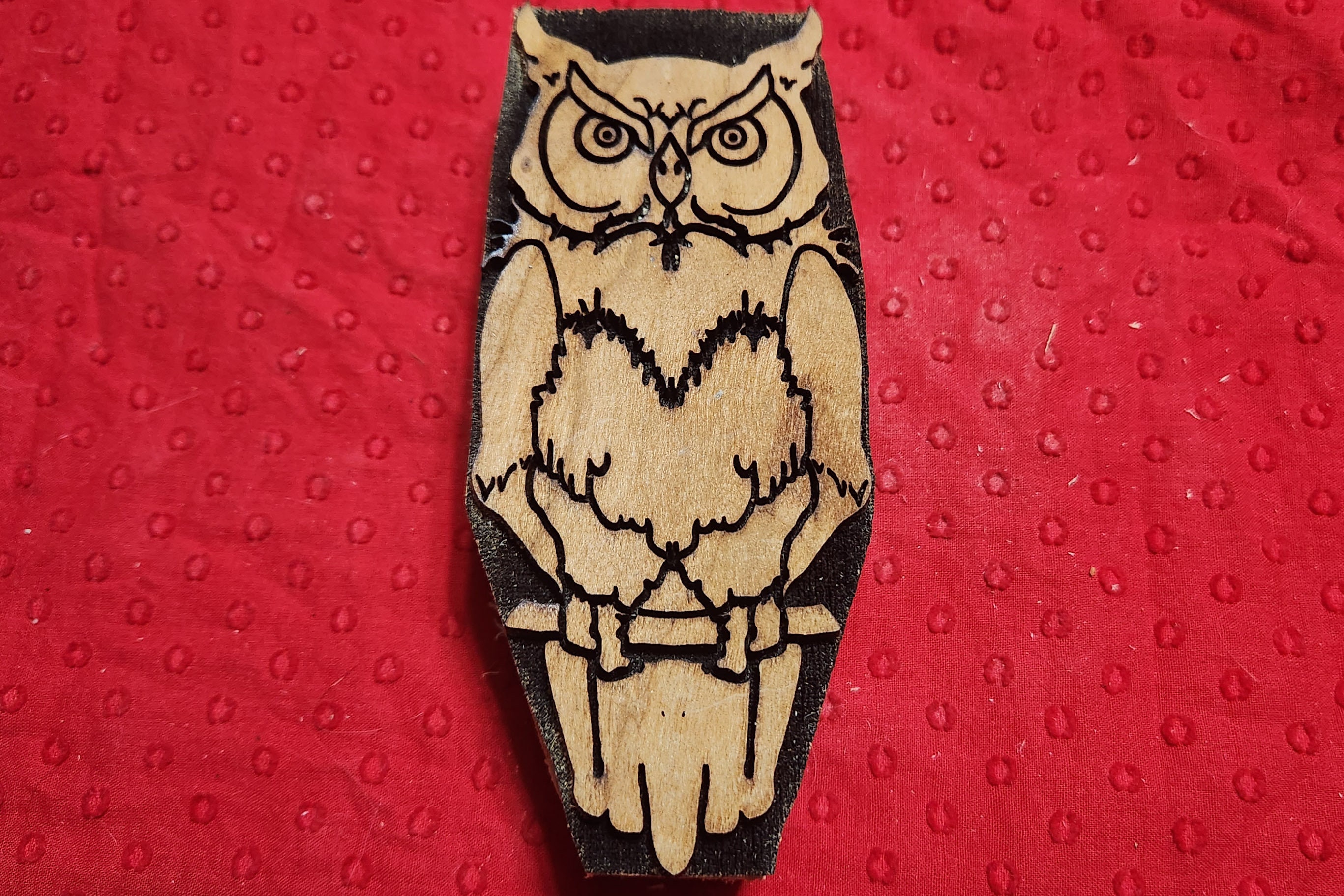Owl in Heraldic Closed Position Woodcut for Wood Block Printing or Leather Embossing SCA