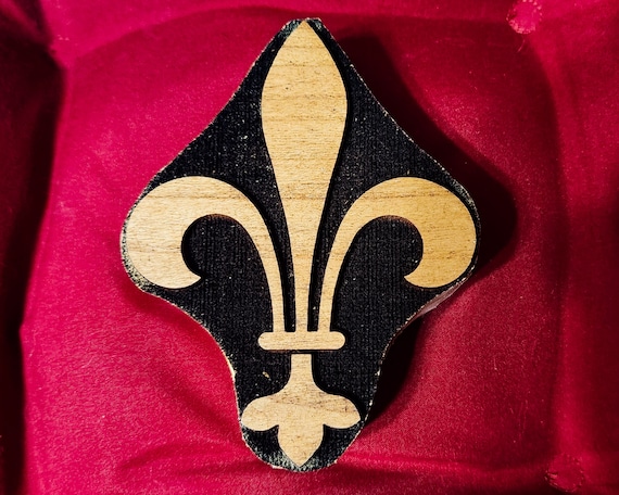 13th Century Simple Fleur De Lis From St Chapelle Woodcut for