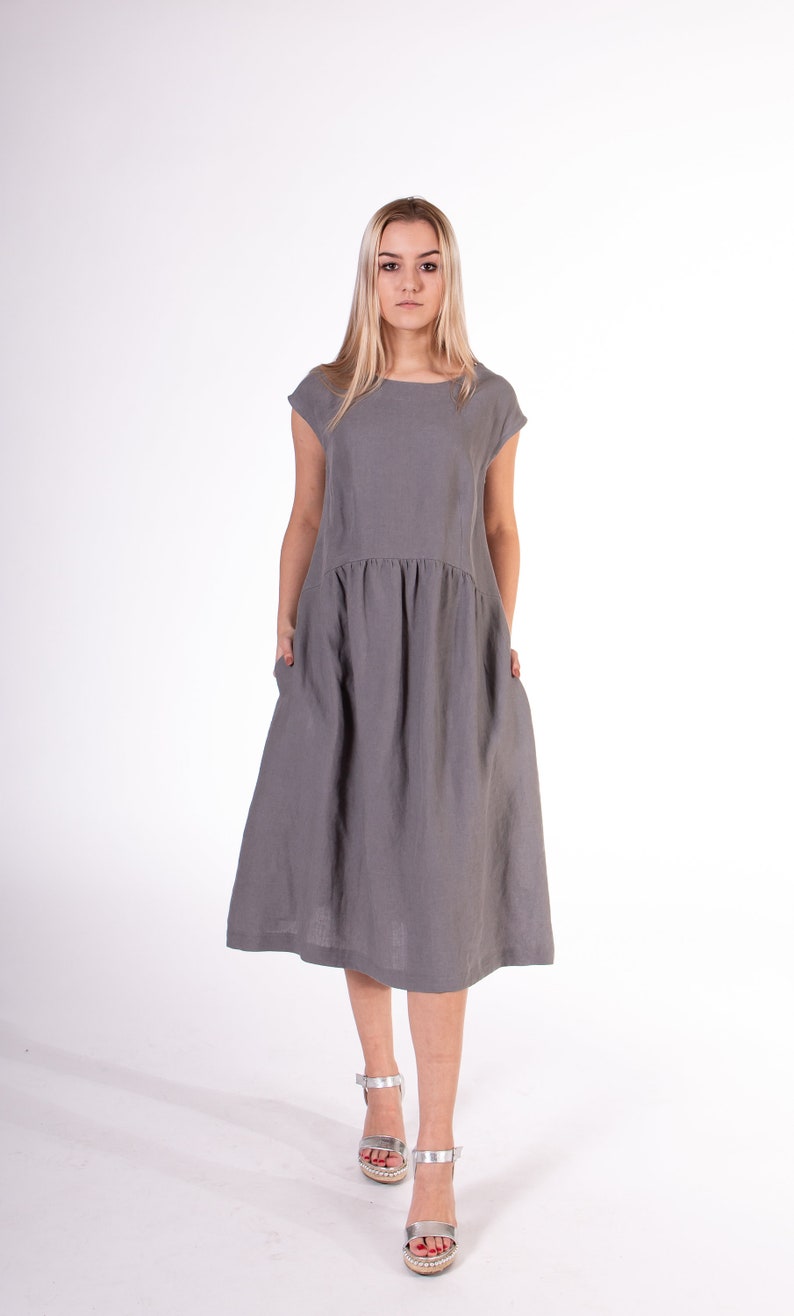 LinenBuy Pure 100% linen dress. Dove gray color. Midi stylish, light-fitting dress from washed linen. Medium length dress with 2 pockets. image 3