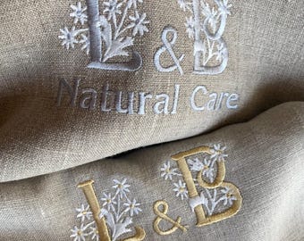 Personalized Linen Garment Bag with Custom Embroidery, Monogrammed Suit Storage Cover, Breathable Clothes Bag for Groom Wedding Gift