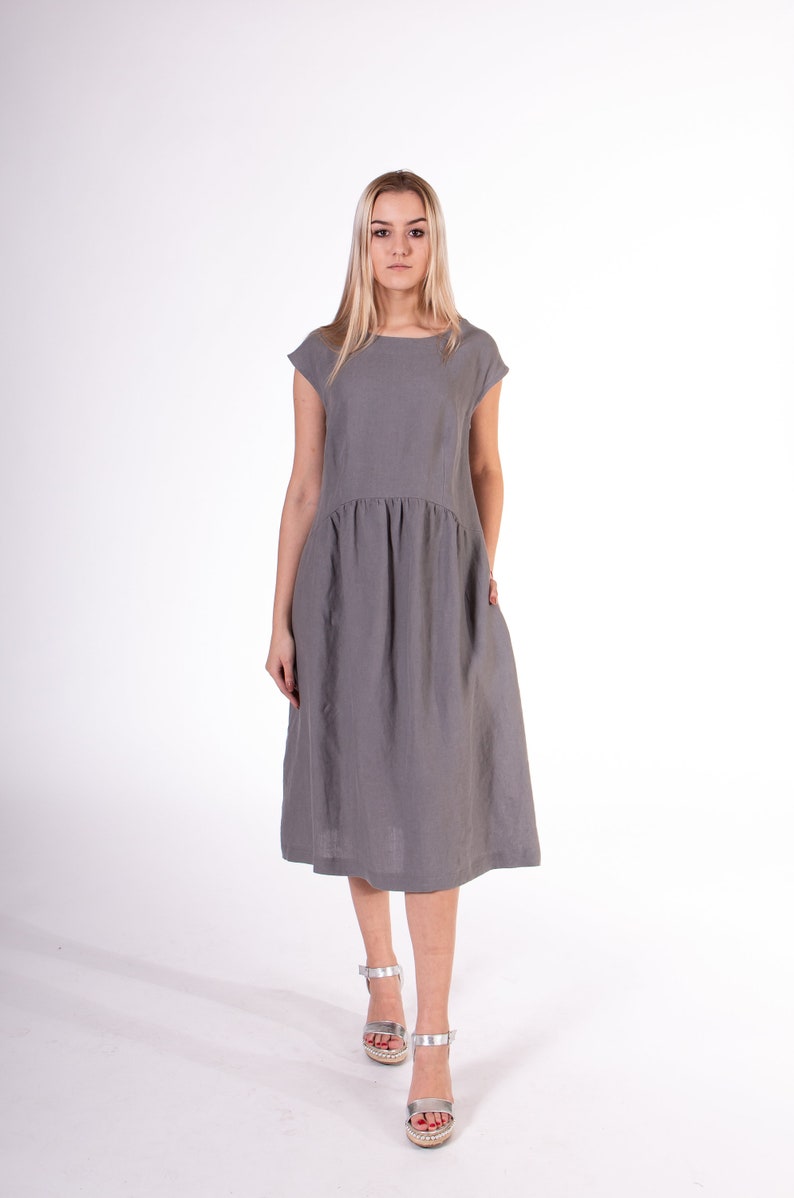 LinenBuy Pure 100% linen dress. Dove gray color. Midi stylish, light-fitting dress from washed linen. Medium length dress with 2 pockets. image 2