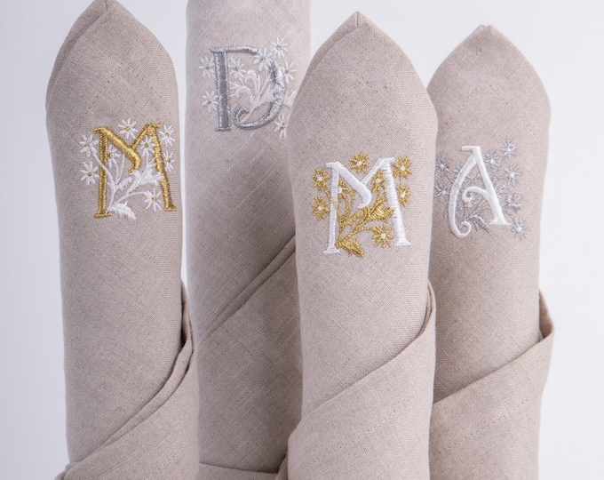 Custom Linen Dinner Napkins, Initial Embroidery, Letter Embroidery, Logo Embroidery, White Linen Napkins, Bonus Mom Gift, Spring Table Decor