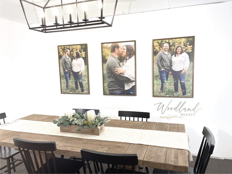 Impresiones fotográficas enmarcadas personalizadas en letrero, impresión fotográfica con marco de madera, impresión fotográfica de boda, foto de compromiso, regalo del día de San Valentín, regalo para cónyuge imagen 1