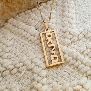 Collar con nombre hebreo personalizado: plata de ley o chapado en oro