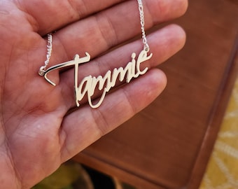 Signature Style 18k Gold Plated Nameplate and Customizable Chain Tammie Style